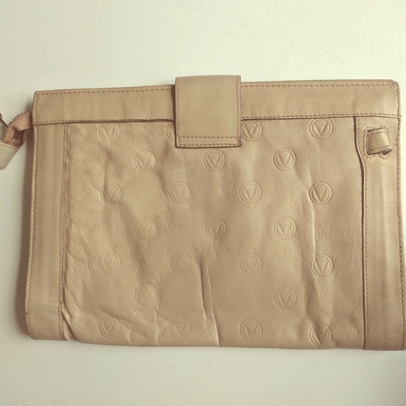 Vintage Valentino Leather Clutch - Picture 4 of 9